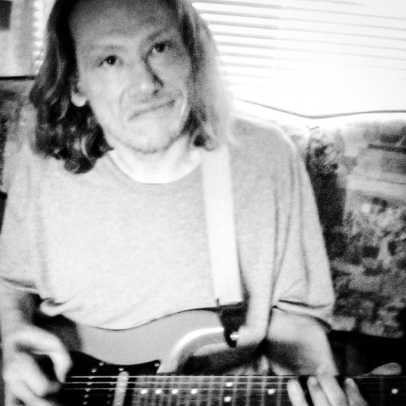 Meet your Posher, Justin - Picture 6 of 6